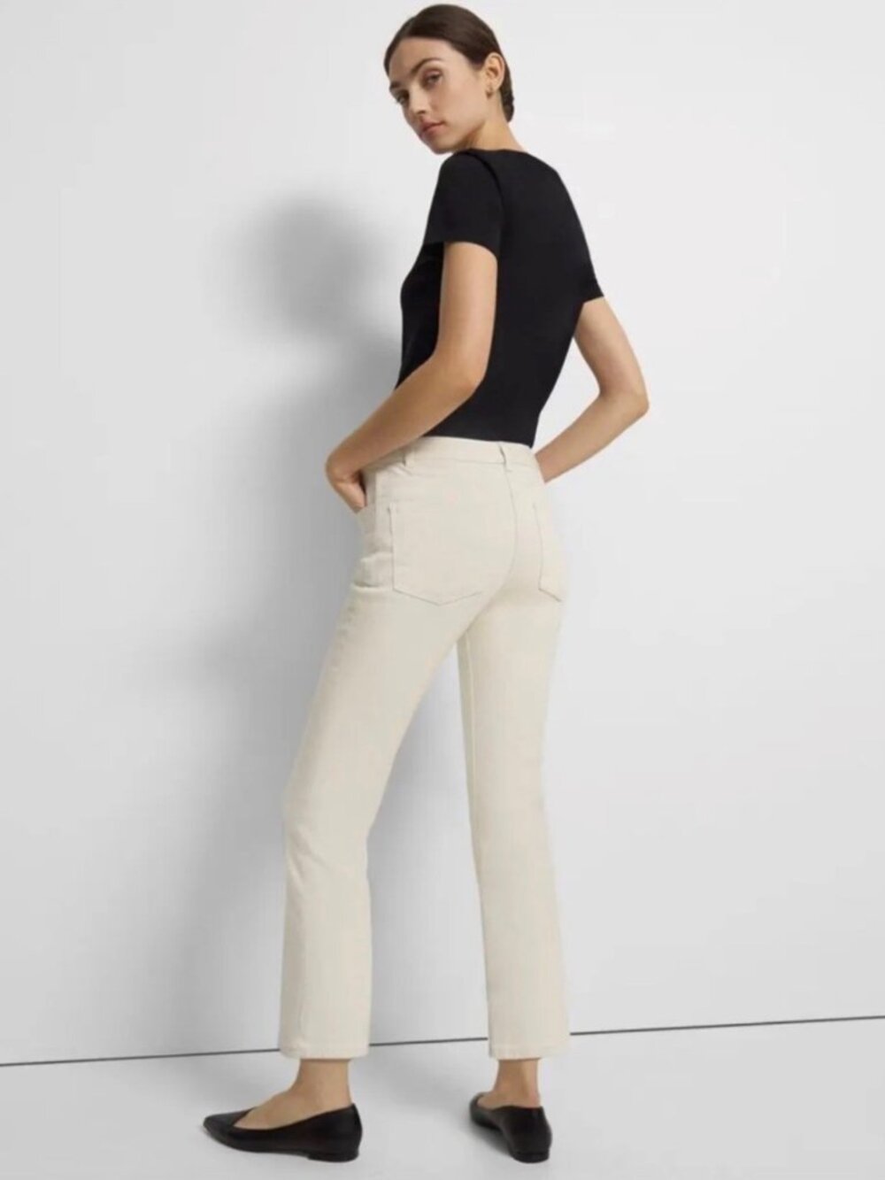 THEORY • Ecru Denim 5-Pocket Flare Jean - 28/Size 6